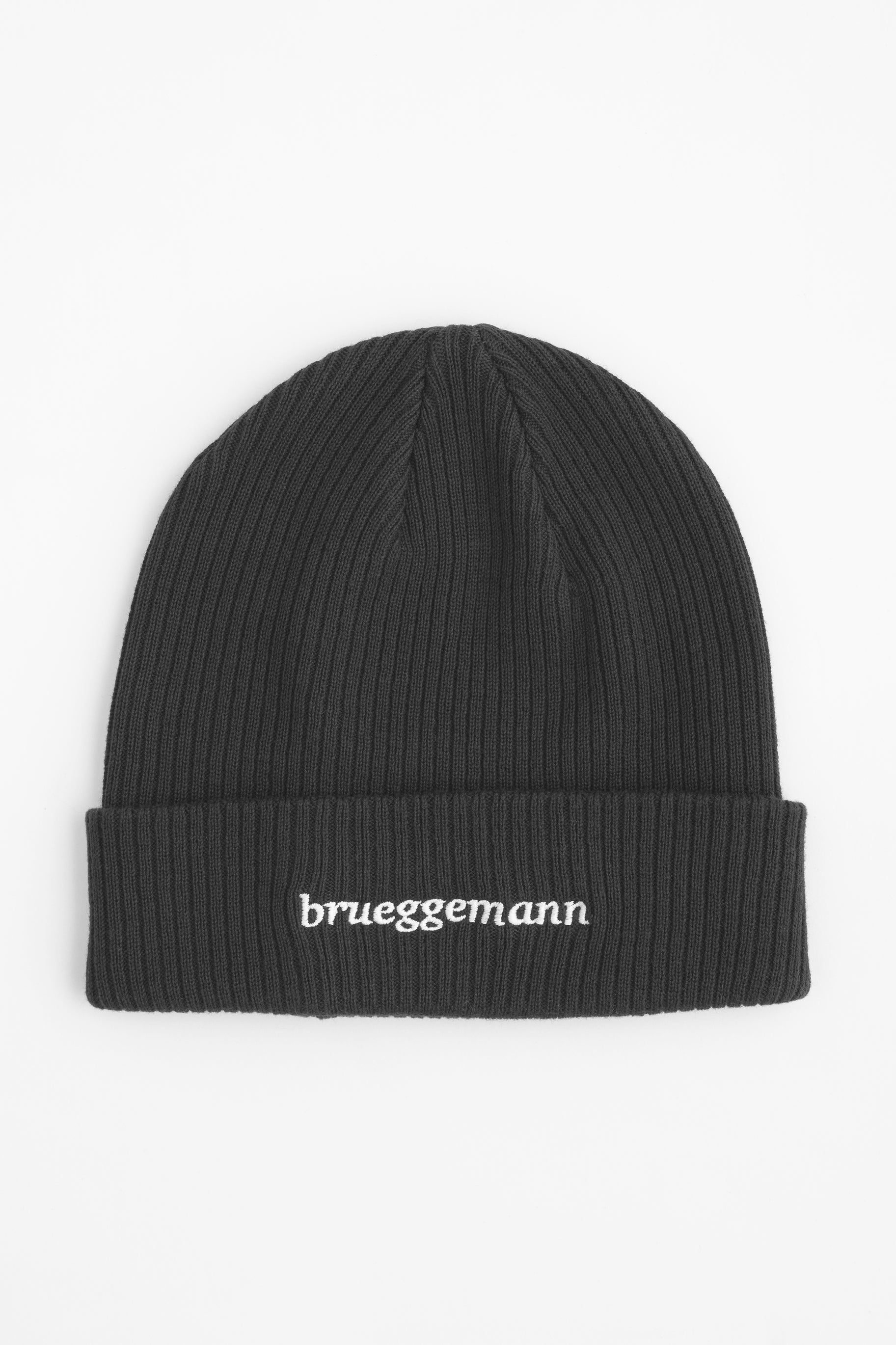 Knit beanie made from organic cotton