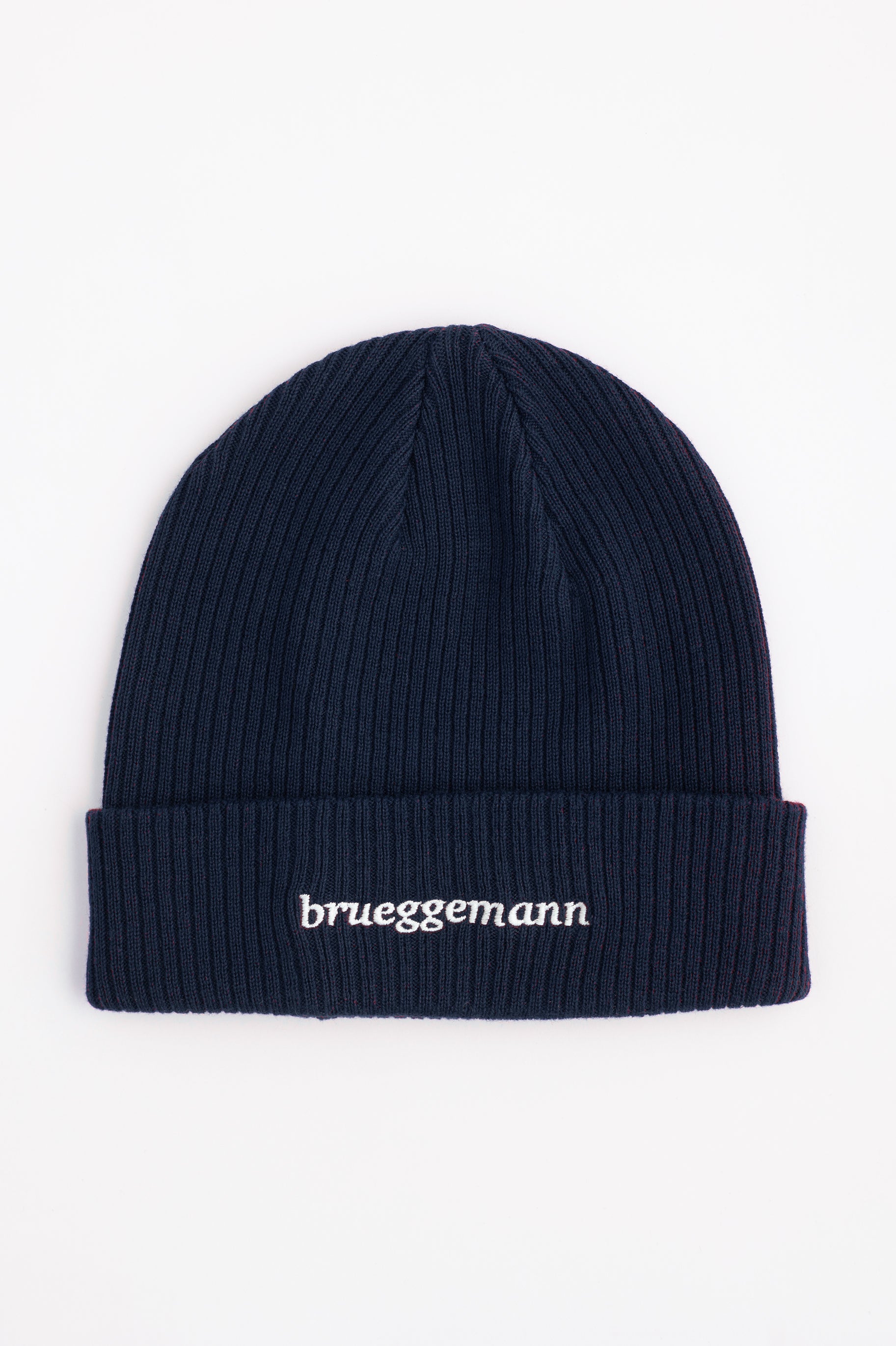 Knit beanie made from organic cotton